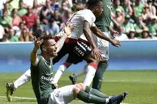 开云官方在线-满载国际纵队战士的轮船起航驶向西班牙