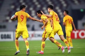 欧洲冠军连续击败强敌，赢得尊重()